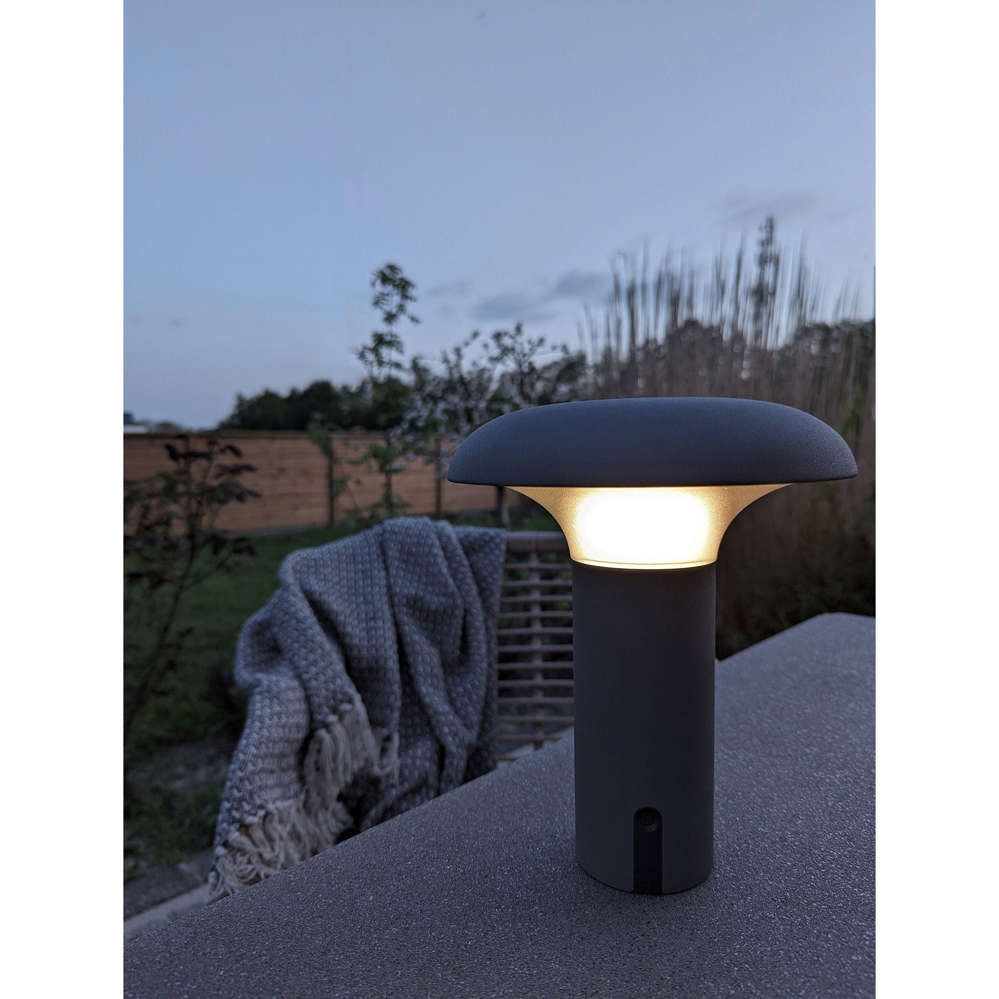Ramsey LED Lampe – grau, PP, kabellos & wiederaufladbar, Ø17×21 cm