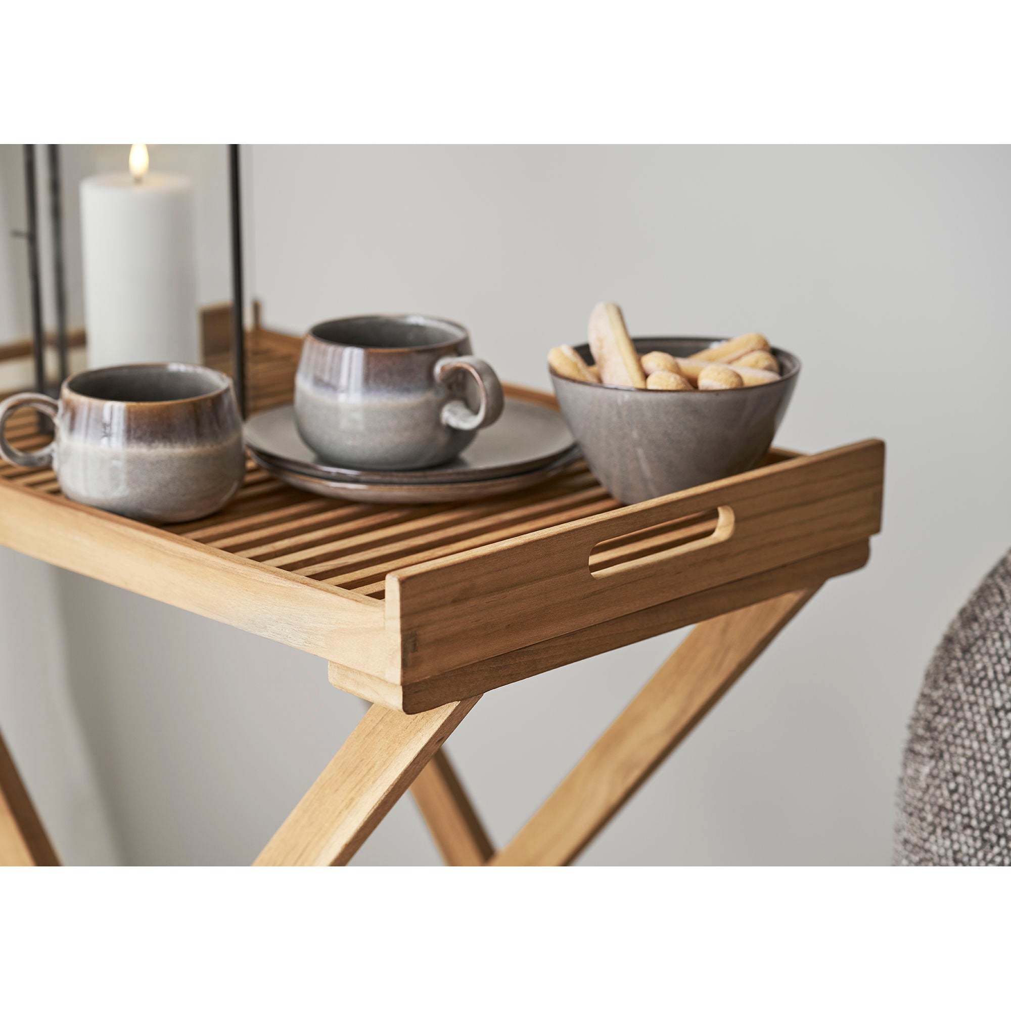 Ronda Tabletttisch – Teakholz, natur