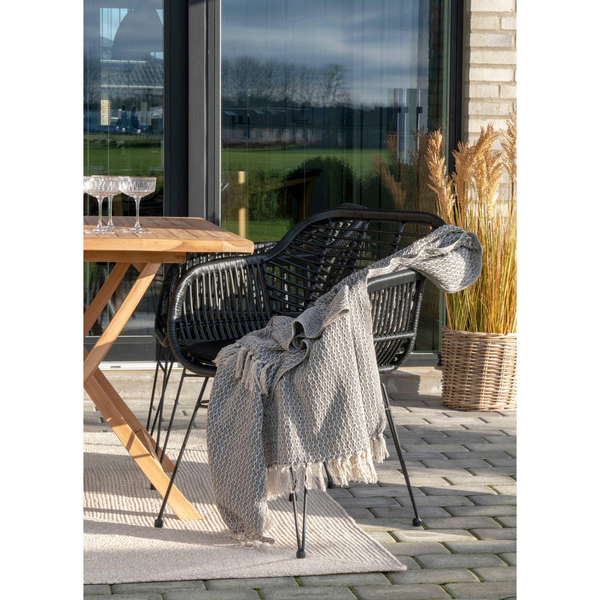 Oviedo Esstisch – 120×80 cm, Teak, natur